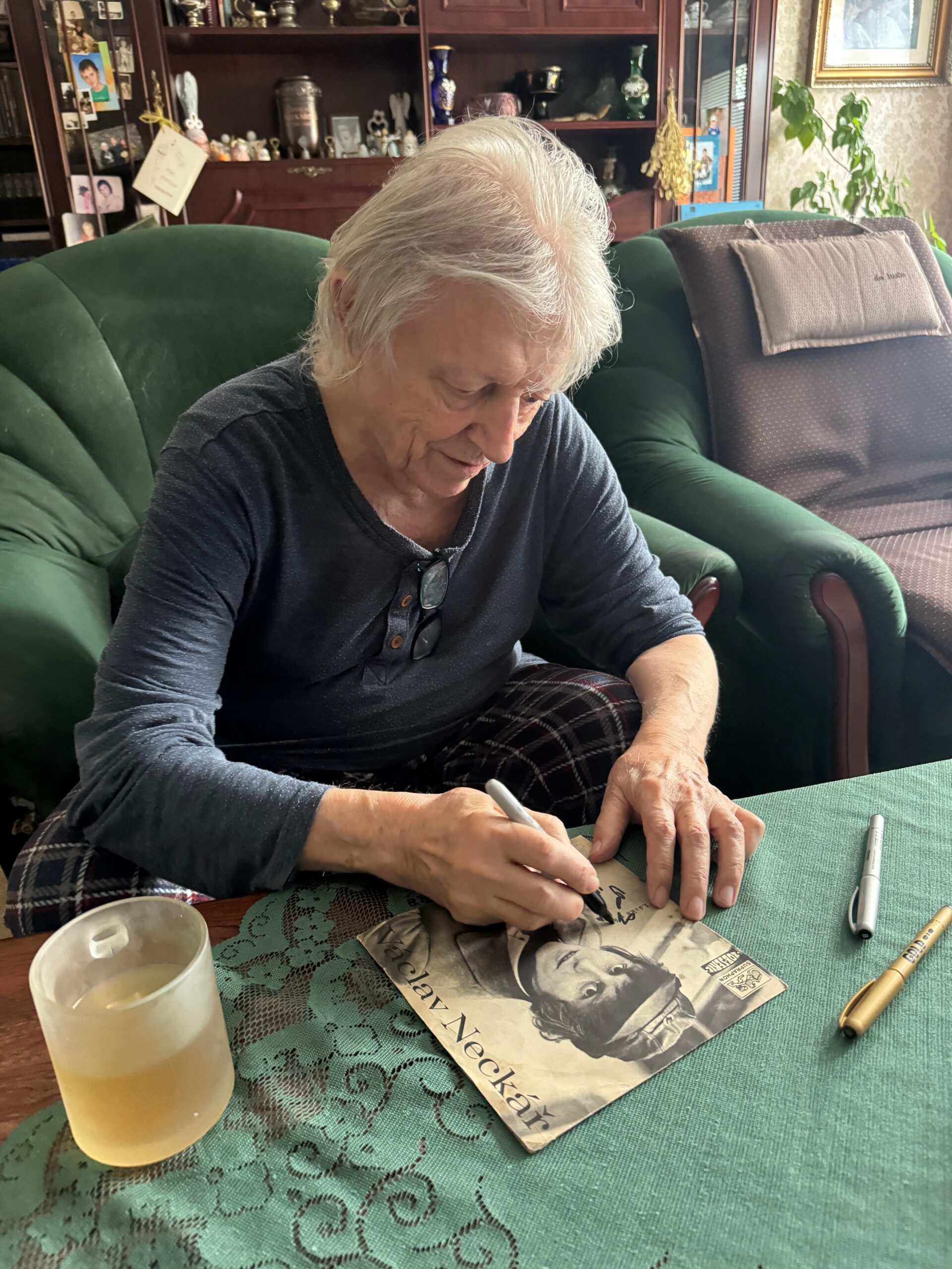 53f42650-78ba-47b5-89b4-3e4e6f1eee43